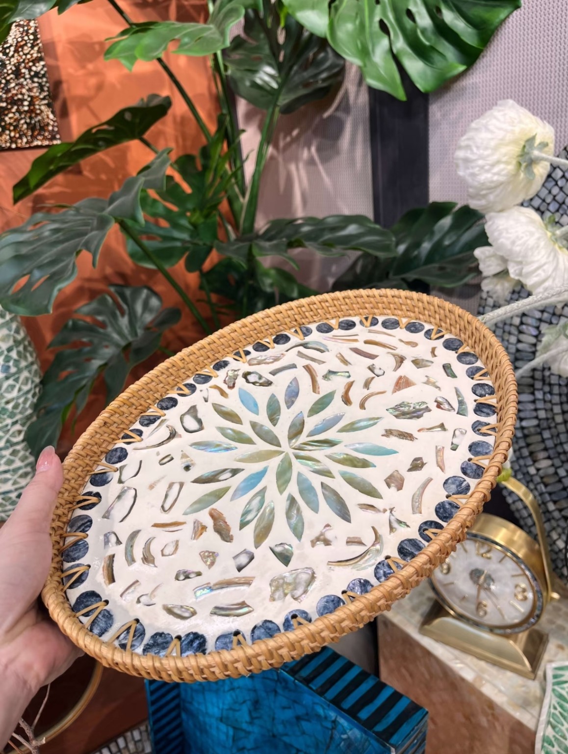 Oval Rattan & Nacre Mosaic Tray