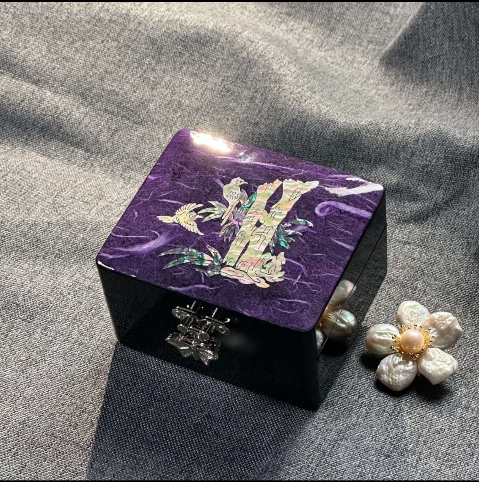 Mini Nacre Jewelry & Keepsake Box